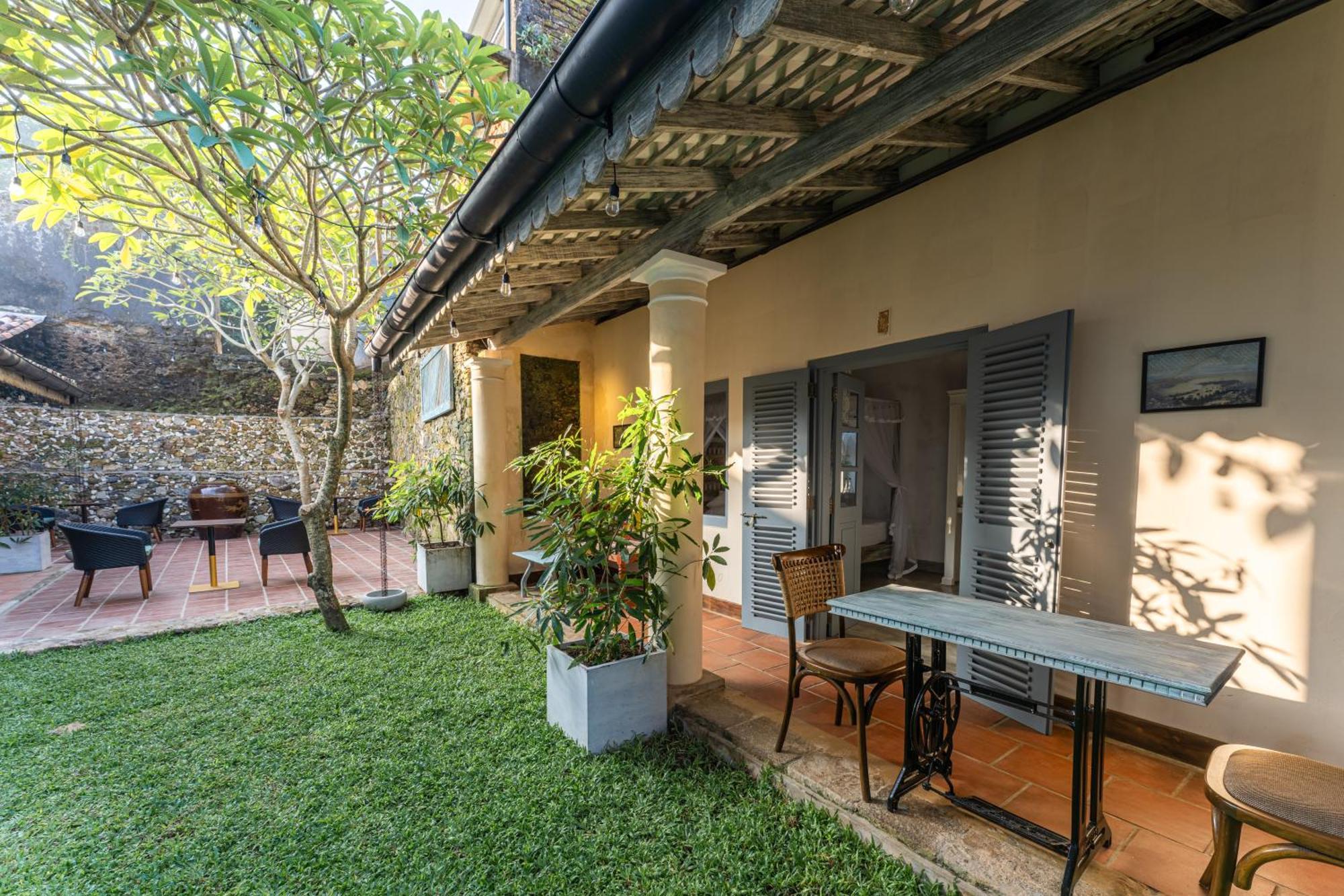 The Dutch Bungalow Galle Exterior photo