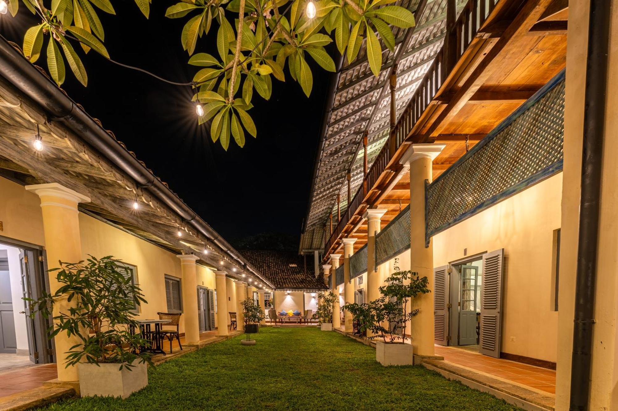 The Dutch Bungalow Galle Exterior photo